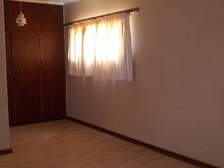 To Let 4 Bedroom Property for Rent in Universitas Free State